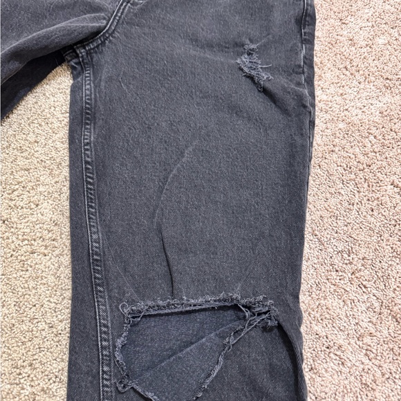 Abercrombie Curve Love 90s Straight Ultra High Rise 29/8 Ripped Black Jeans - Picture 10 of 14